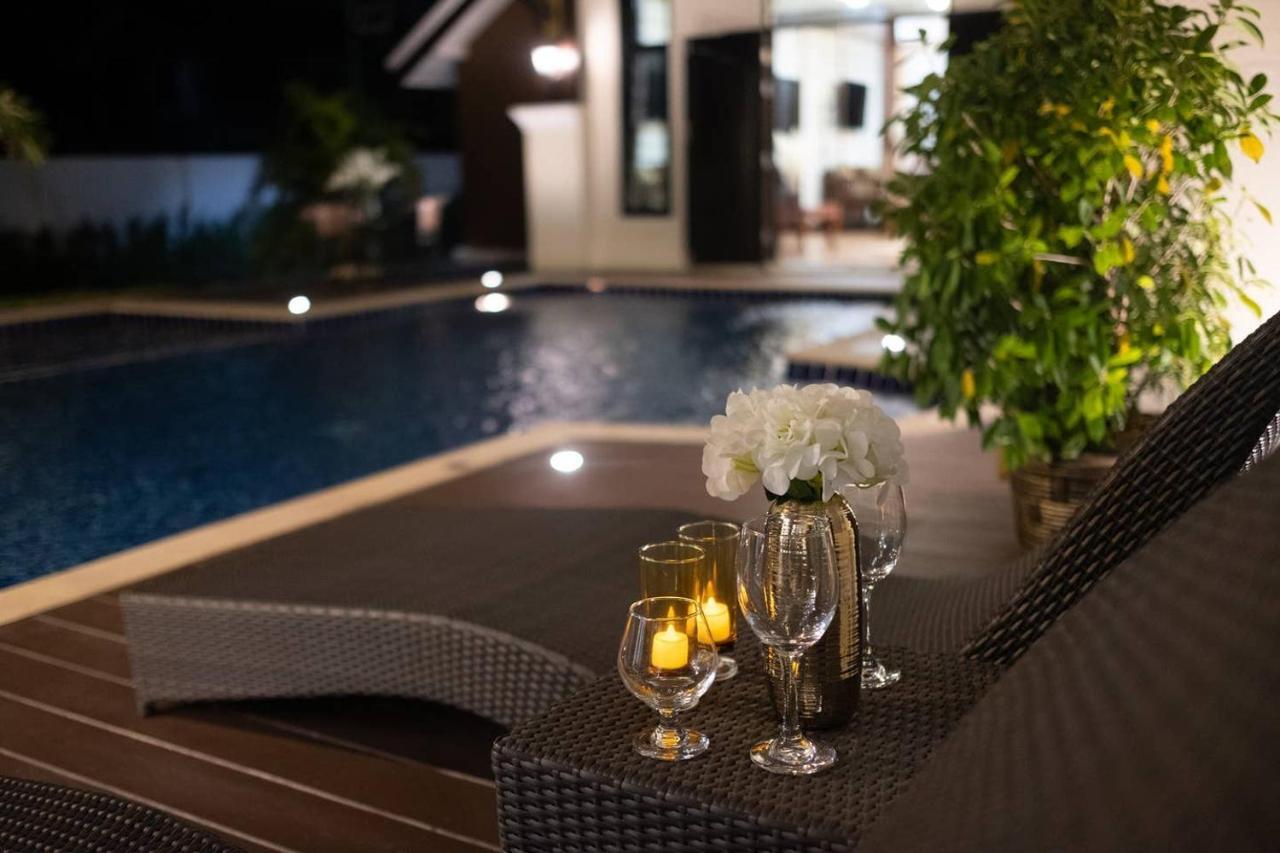 Lanna Kamin Pool Villa Airport Чиангмай Екстериор снимка